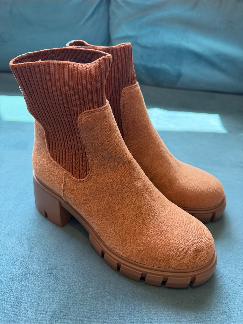 Women's Suede-Look Chelsea Ankle Boot in Rust